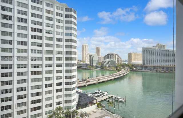 905 Brickell Bay Dr 1121 photos photos