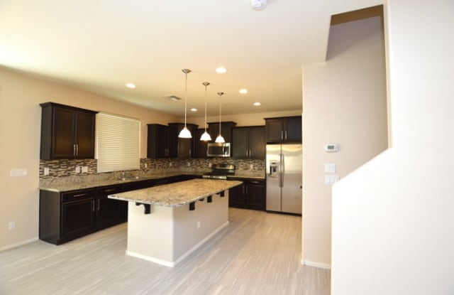 17458 North 92nd Avenue - 17458 North 92nd Avenue, Peoria, AZ 85382