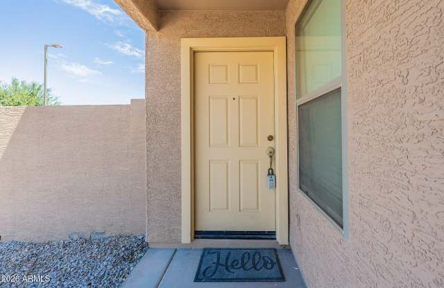 24866 W Huntington Drive Gallery 4