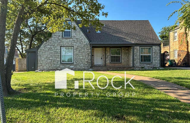 Remodeled Historic Home Near the Capitol, Uptown, Midtown and Paseo districts photos photos