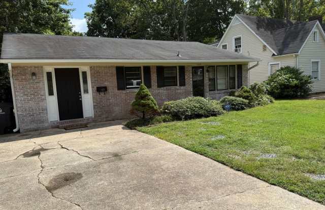 Charming 3BR House in Winston Salem photos photos