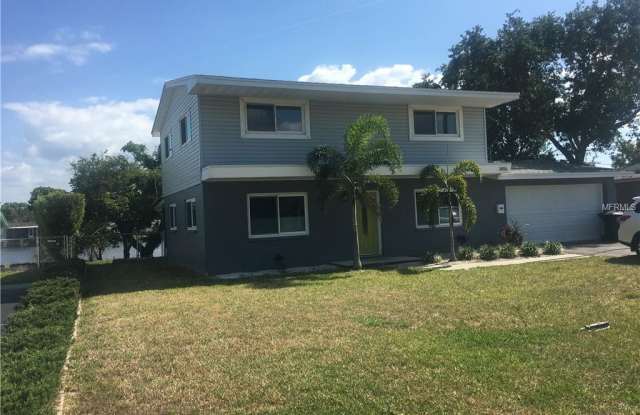 1496 83RD AVENUE N Gallery 2