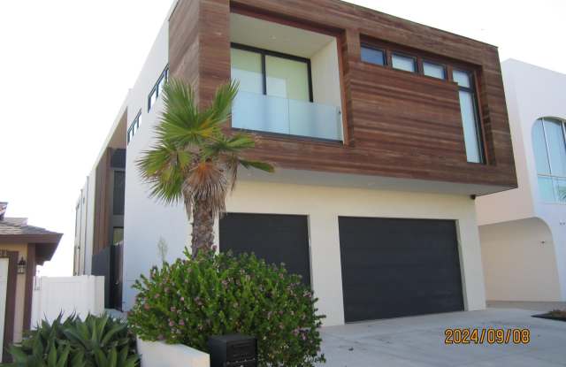 1215 Capri Way photos photos