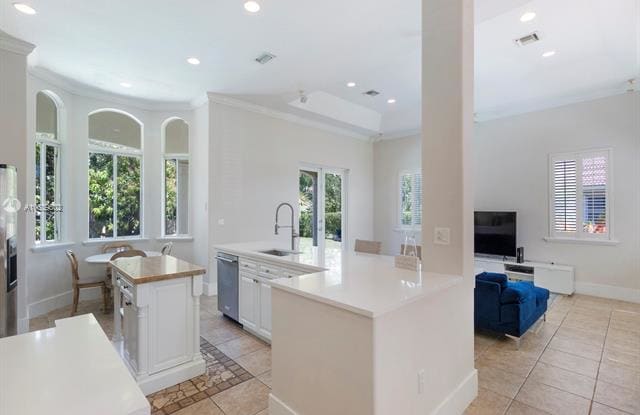 8287 SW 172nd Ter - 8287 Southwest 172nd Terrace, Palmetto Bay, FL 33157