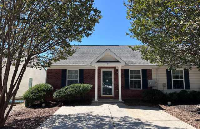 UPDATED TOWNHOME IN EVANS photos photos