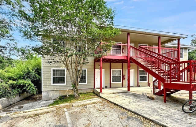 412 Burleson Street - 412 Burleson Street, San Marcos, TX 78666