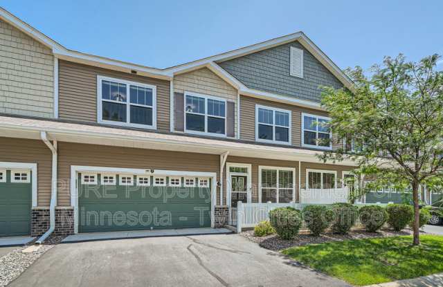 1826 Colonial Ln - 1826 Colonial Lane, Chanhassen, MN 55317