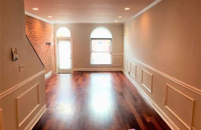 113 South  East Avenue Gallery 2