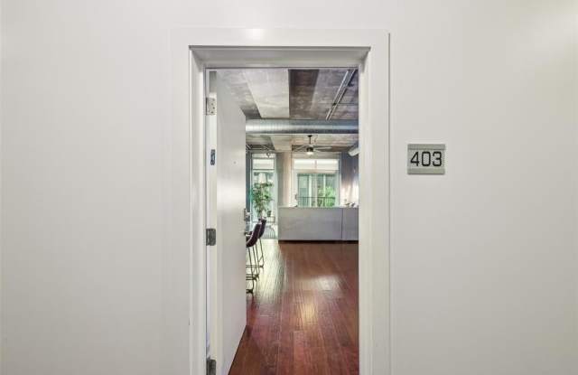 1001 Belleview Street - 1001 Belleview Street, Dallas, TX 75215