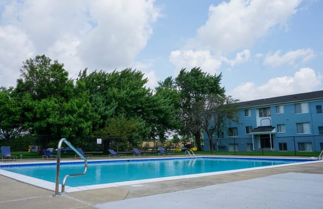 Gale Gardens Apartments Gallery 3