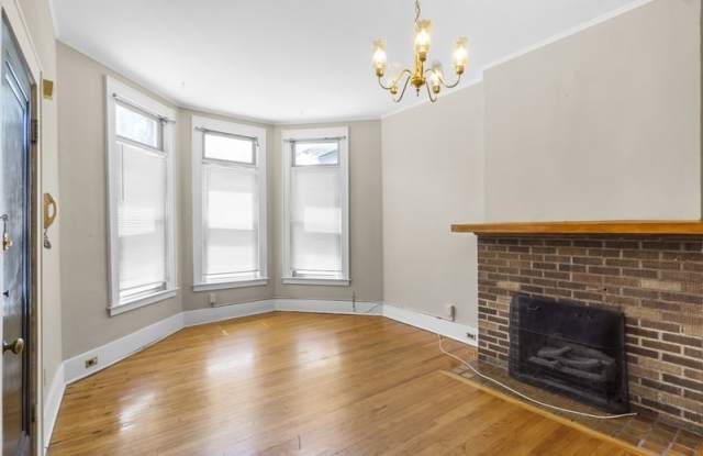 1109 East Genesee Street - 1 Gallery 2