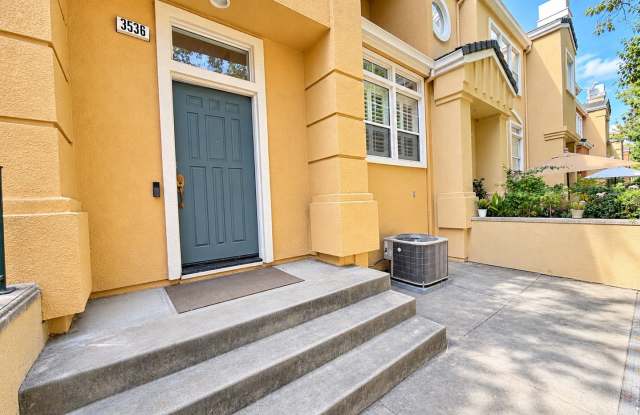 Remodeled 3-bedroom townhome in Fremont – Gated community! Gallery 3