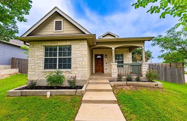 Bright, Open Living on a Spacious Corner Lot Gallery 1