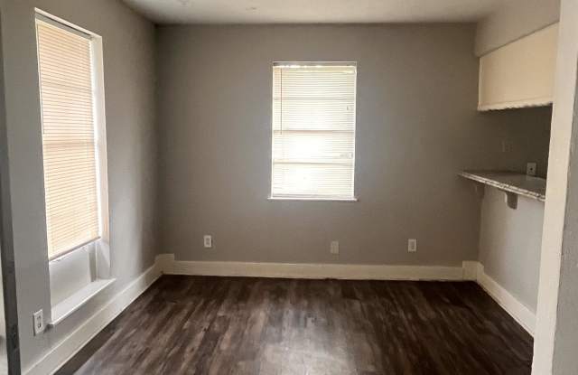 9110 Kentshire Drive - B - 9110 Kentshire Drive, Houston, TX 77078