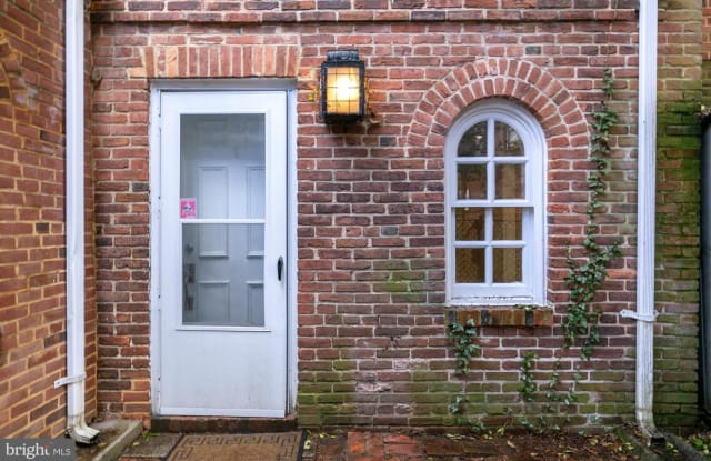 60 STATE CIR - 60 State Circle, Annapolis, MD 21401