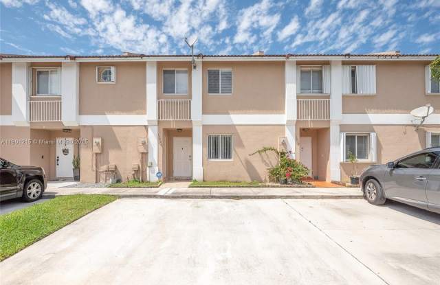 13923 SW 177th St photos photos