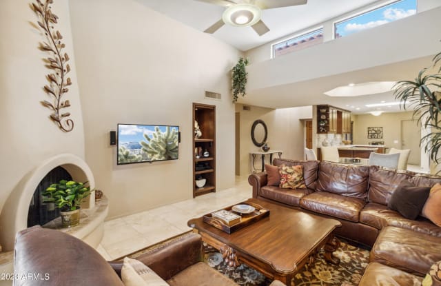 9463 N 105TH Place N Gallery 3