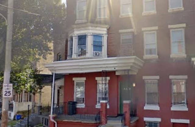 4176 Poplar St. photos photos