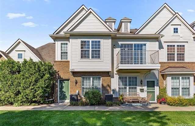 5201 Widgeon Lane photos photos