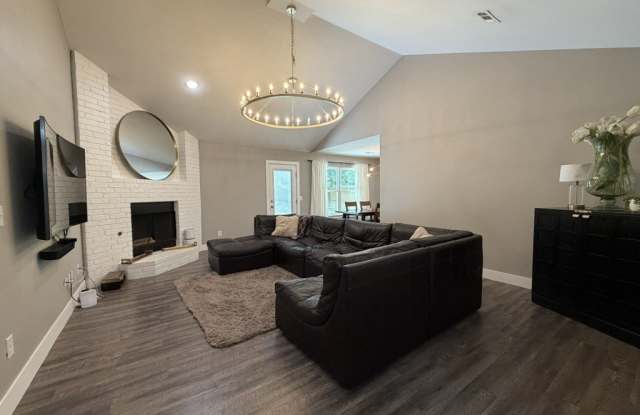 1314 N Fieldstone Avenue photos photos 1314 N Fieldstone Avenue photos photos
