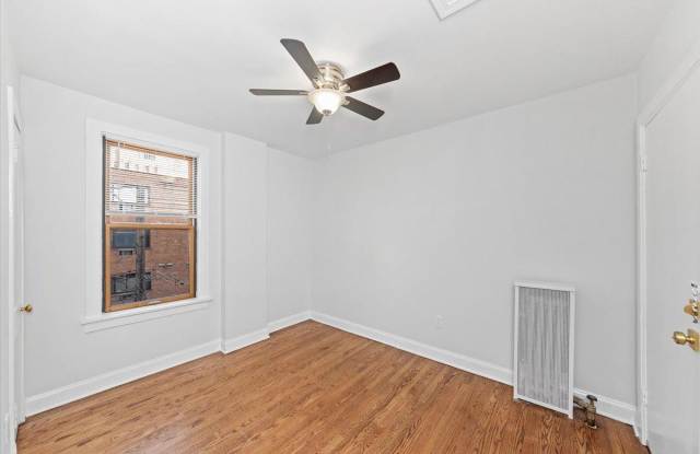533 W Wrightwood photos photos