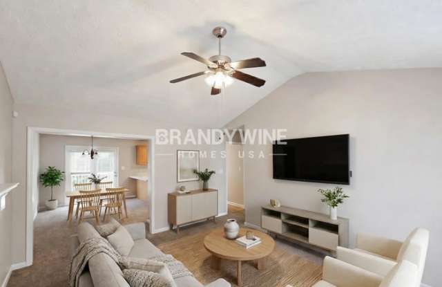 1026 Miss Amber Way Gallery 3