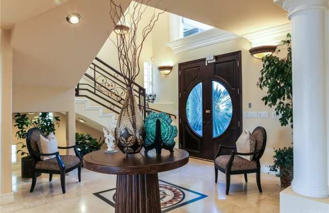 3792 Humboldt Drive Gallery 4