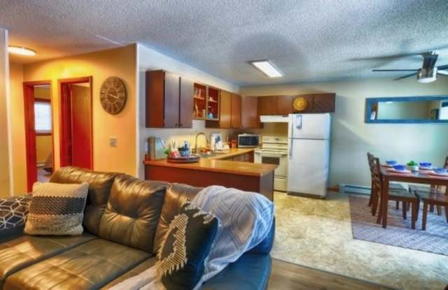 638 OUIDA WAY Gallery 4