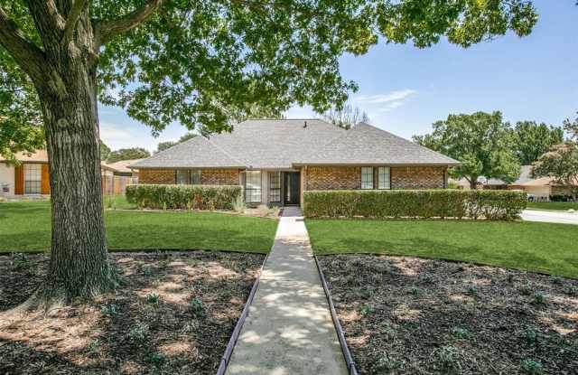 2942 Tumbleweed Court - 2942 Tumbleweed Court, Grapevine, TX 76051