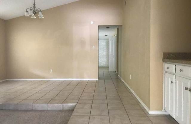 800 Matthews Court Gallery 2