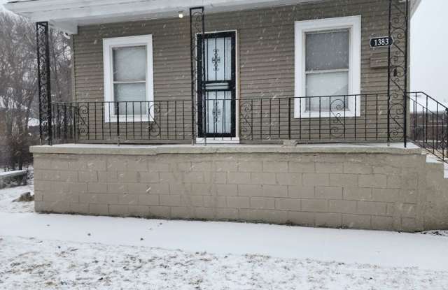 Updated 2 Bedroom Home! Move in Ready! - 1383 Ellsworth Street, Gary, IN 46404