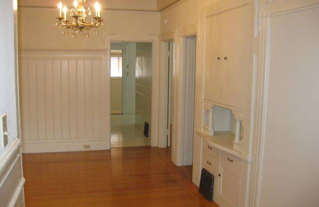 38 Ridgewood Avenue Gallery 2