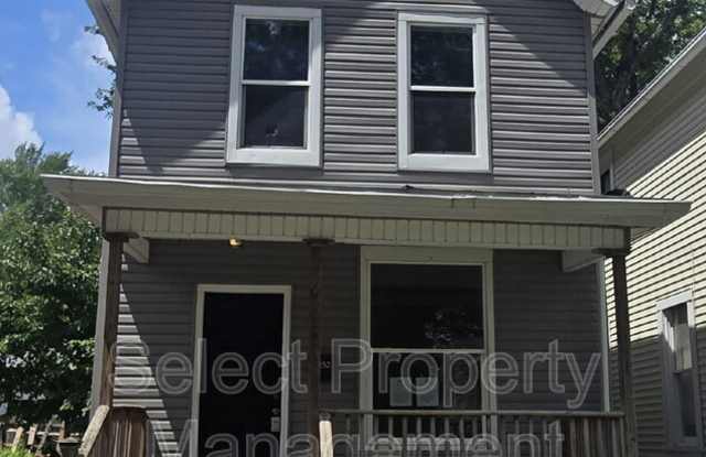 2152 Fox Ave photos photos