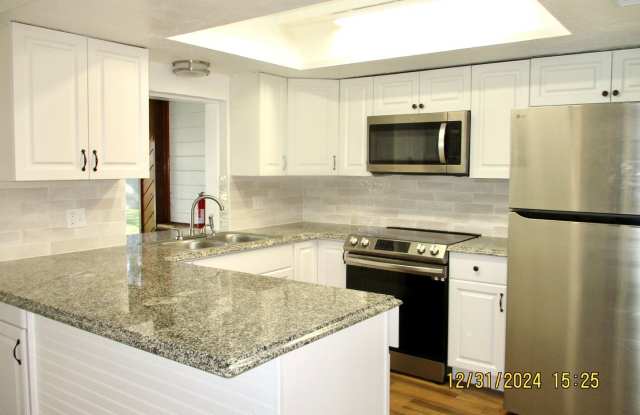 3 Bed, 2 bath South Daytona Gallery 3