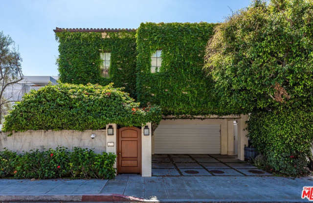 22148 Pacific Coast Hwy - 22148 East Pacific Coast Highway, Malibu, CA 90265