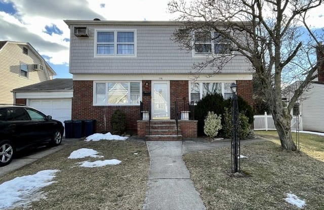 116 Central Avenue - 116 Central Avenue, Lodi, NJ 07644