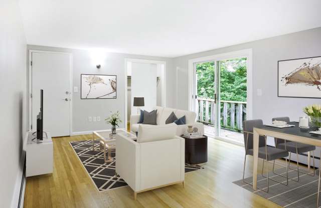 Manor Grove Gallery 3