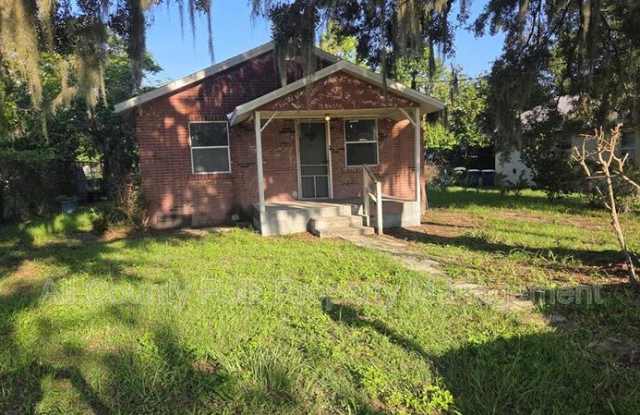 1135 Fairview Ave. photos photos