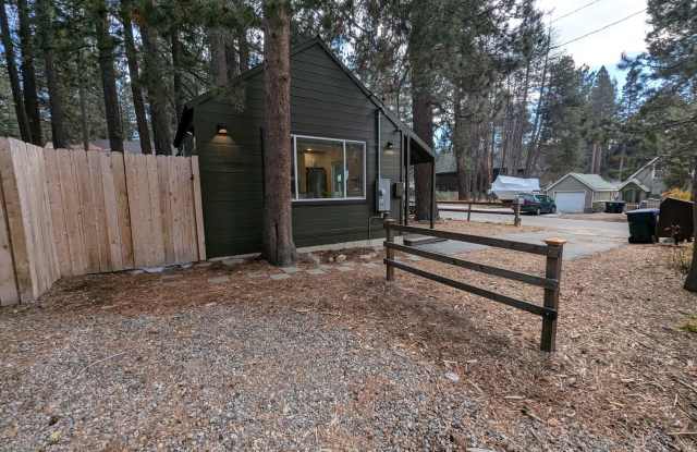 Completely remodeled stand alone Studio Cabin! Available now!! Call and inquire today! Gallery 4
