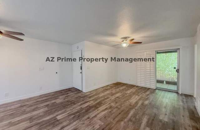 5525 East Thomas Road Gallery 3