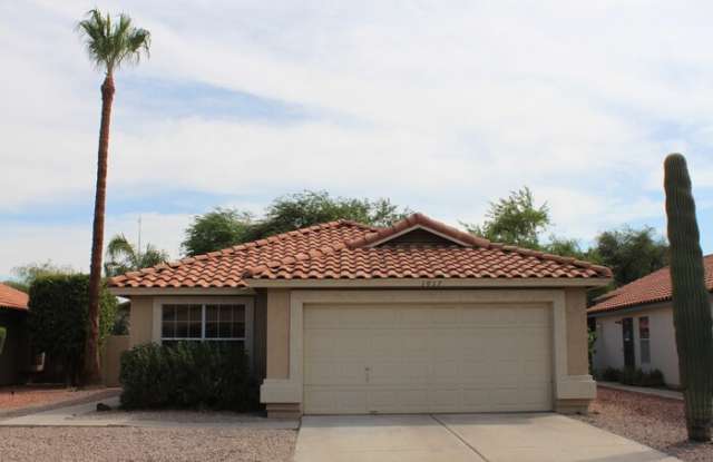 1017 West Redondo Drive - 1017 West Redondo Drive, Gilbert, AZ 85233