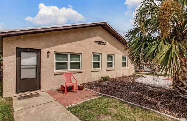 340 Tarpon Avenue - 340 Tarpon Avenue, Fernandina Beach, FL 32034