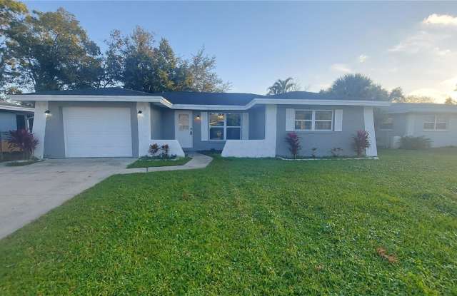 1811 FOREST DRIVE photos photos