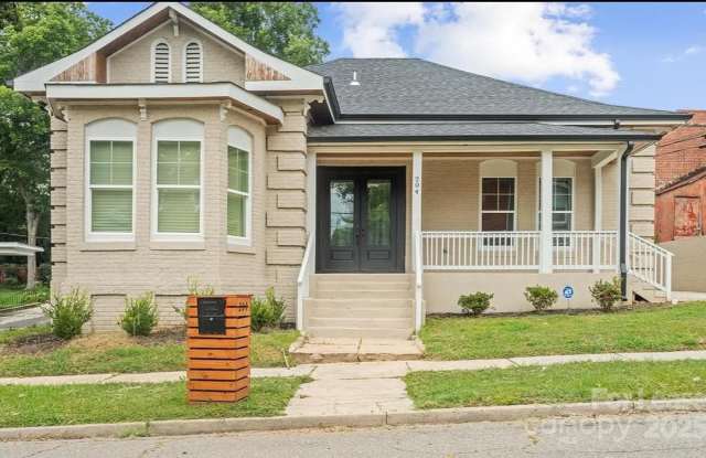 204 W Wade Street photos photos