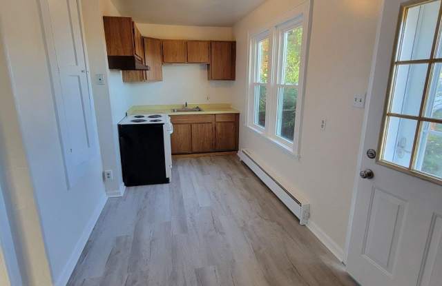 409 COUNTRY CLUB Road Gallery 2