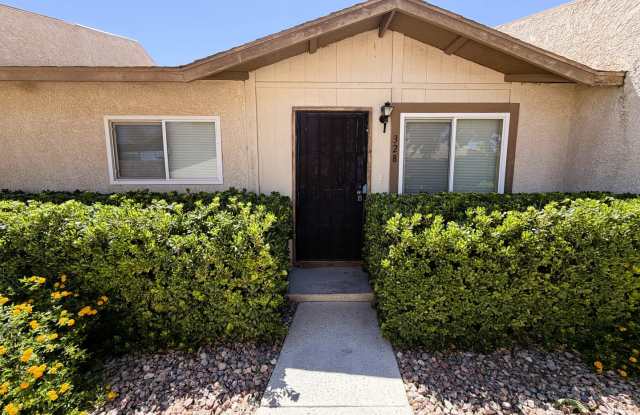 Beautifully Renovated Townhome with Private Yard & Modern Finishes Gallery 3