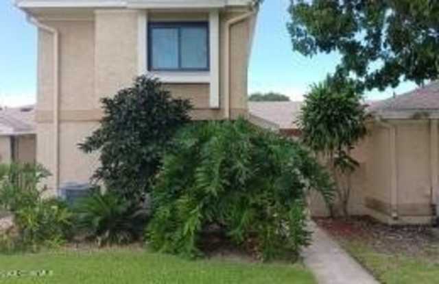 1471 Sheafe Avenue NE photos photos