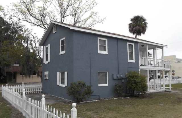 607 6TH Avenue West - 607 6th Avenue West, Palmetto, FL 34221