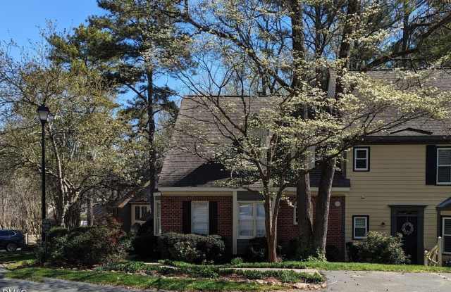 1306 Hampshire Court photos photos