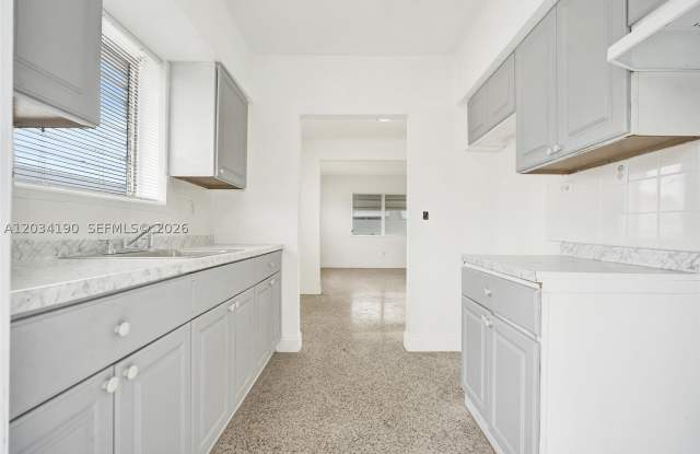 710 82nd St photos photos